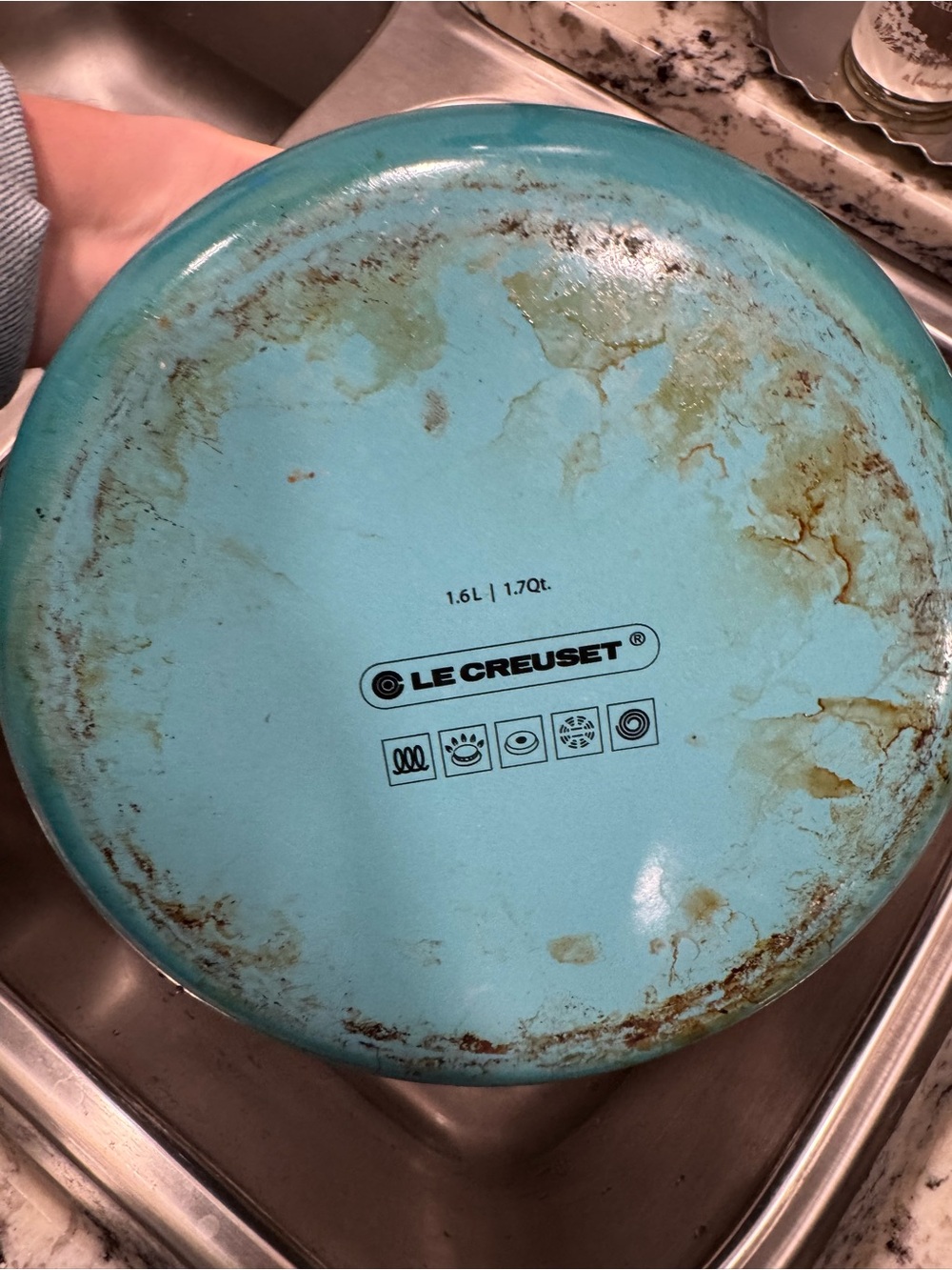 Le Creuset, Classic Whistling Kettle- Caribbean, 1.6 L/ 1.7 QT - Picture 4 of 9